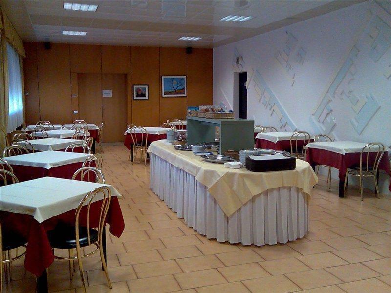 Tiby Hotel Modena Esterno foto